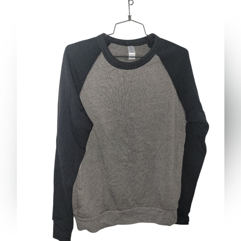 Alternative Men's Charcoal and Black Crewneck SweaterAlternative Apparel SZ S❄️